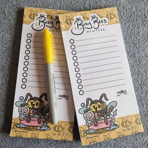 Rektangulärt anteckningsblock med Busy Bee | BrainBlips