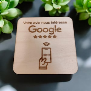 Plaque NFC en bois , Plaque en Bois Personnalisée , Élégance et Simplicité , Plaque sans contact NFC , plaque connectée Google , Instagram ,