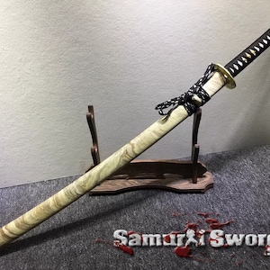 T10 Clay Tempered Steel Katana Samurai Sword, Full Tang Real Katana Blade with Red and Black Acid Dye, Buy Katana with Marble Pattern Saya image 5
