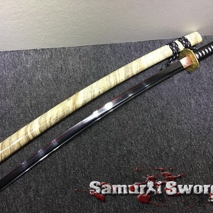 T10 Clay Tempered Steel Katana Samurai Sword, Full Tang Real Katana Blade with Red and Black Acid Dye, Buy Katana with Marble Pattern Saya image 7