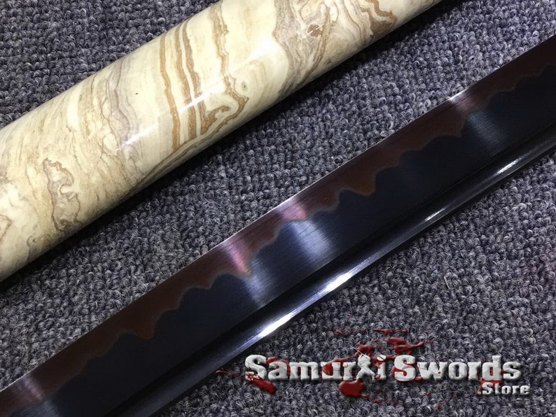 T10 Clay Tempered Steel Katana Samurai Sword, Full Tang Real Katana Blade with Red and Black Acid Dye, Buy Katana with Marble Pattern Saya image 4