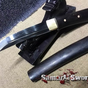 Handmade Tanto Knife for Sale with Ebony Wood Saya, Functional Clay Tempered T10 Tanto Sword with Bohi, Full Tang Iato Tanto