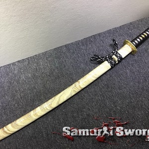 T10 Clay Tempered Steel Katana Samurai Sword, Full Tang Real Katana Blade with Red and Black Acid Dye, Buy Katana with Marble Pattern Saya image 8