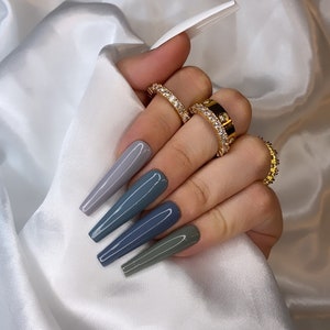 Icy - Multicolor Press On Nail Set