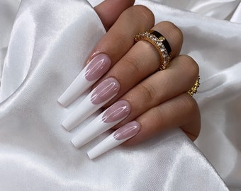 French tip press on nail set -pink base