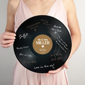 Vinyl Record Guest Book Immitation Alternative Wedding Guest Book Idea Unique Wedding Signage Bridal Shower Guestbook Sign Wedding Reception