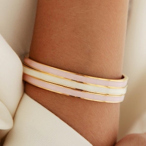 Bracciale rigido in smalto: colori pastello, incisione gratuita, confezione regalo