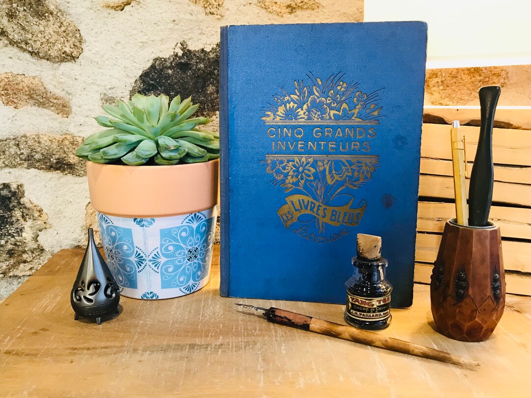 フランス　古い本　LAROUSSE 5冊 Old French Book the Blue Books Larousse - Five Great Inventors