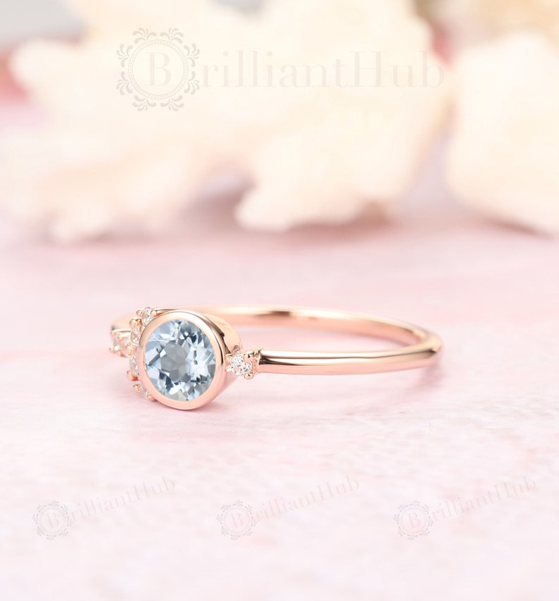Proposal Ring Blue Gemstone Women/'s Ring Birthstone 5mm Round Aquamarine Engagement Ring Cluster Aquamarine Wedding Ring Sterling Silver