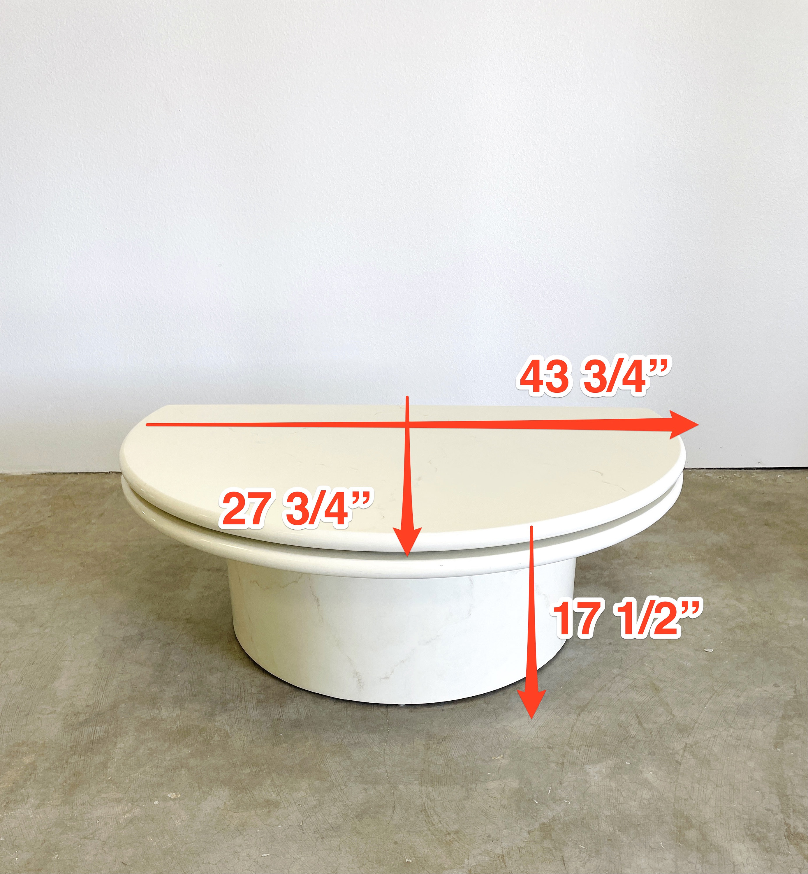 Round swivel 2024 coffee table