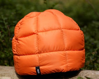 Goose Down Beanie – Ultralight, Warm, and Packable Winter Hat for Hiking, Skiing, and Outdoor Adventures