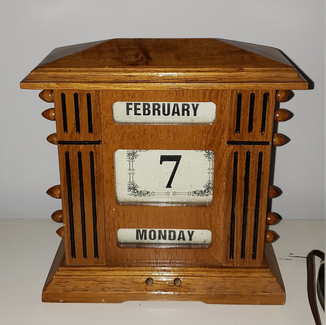 Wood Perpetual Calendar Museum Thomas Series Etsy