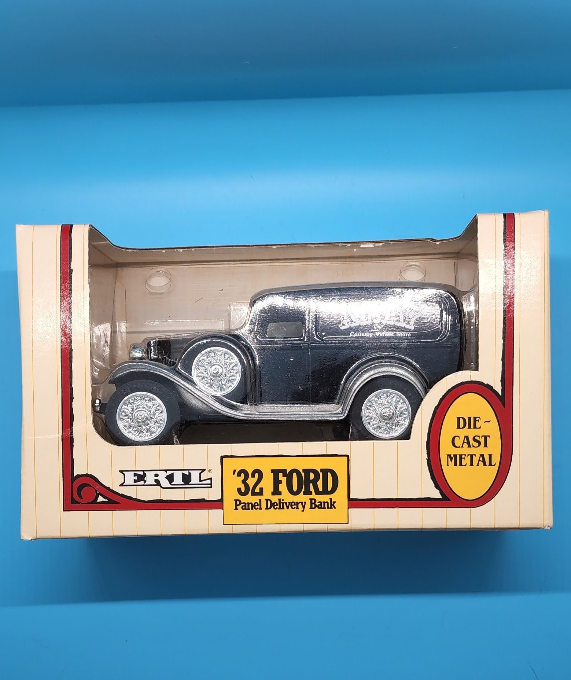 1932' FORD US MAIL Cars 貯金箱。ノベリティ。ビンテージ