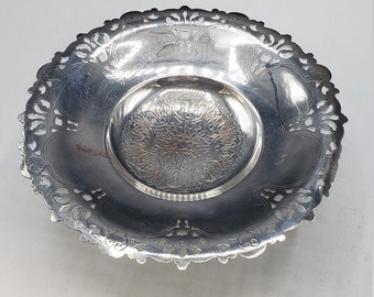 【WM.A. Rogers】バターディッシュ / ブレットサーバー Vintage WM A Rogers silver plated lidded butter dish – THE