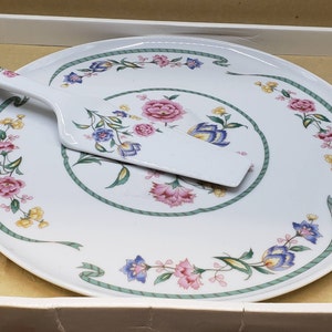 Cake Plate and Server, Vintage, Floral, 12.5&quot;, Japan