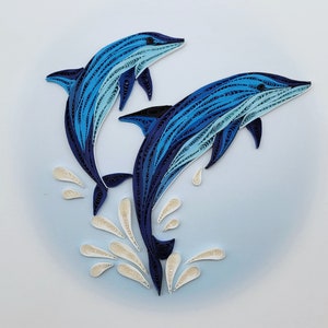 Quilling carte de vœux dauphins - Dauphin piquant - art du papier - cadeau pour les amateurs de dauphins, amoureux de la mer - carte unique