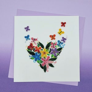 Quilling Grußkarte Schmetterlinge Herz - Liebeskarte, Jubiläumskarte, Muttertagskarte, Geschenk für Erzieherin
