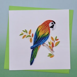 Papagei Quilling Grußkarte – Tropische Tierkarte – Kunstvolle Vogelkarte – Geschenkidee