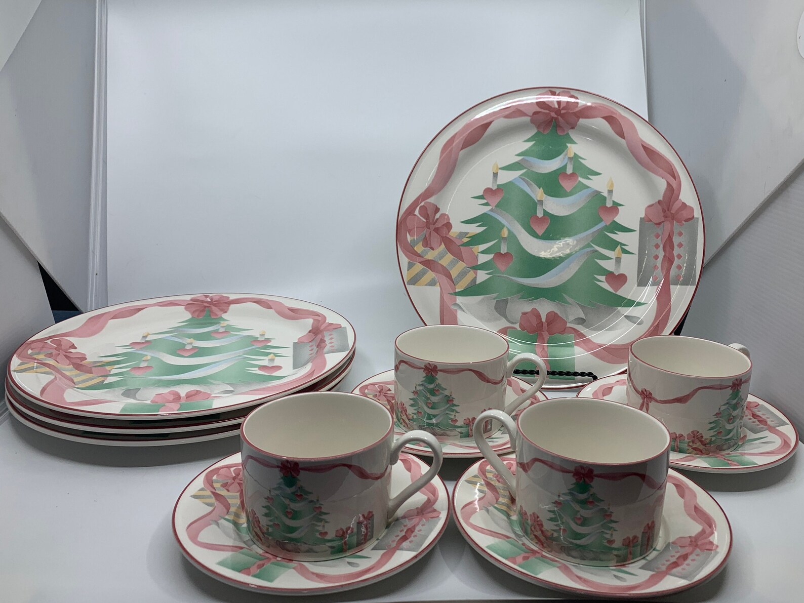Vintage Christmas Tree Dinnerware Sets
