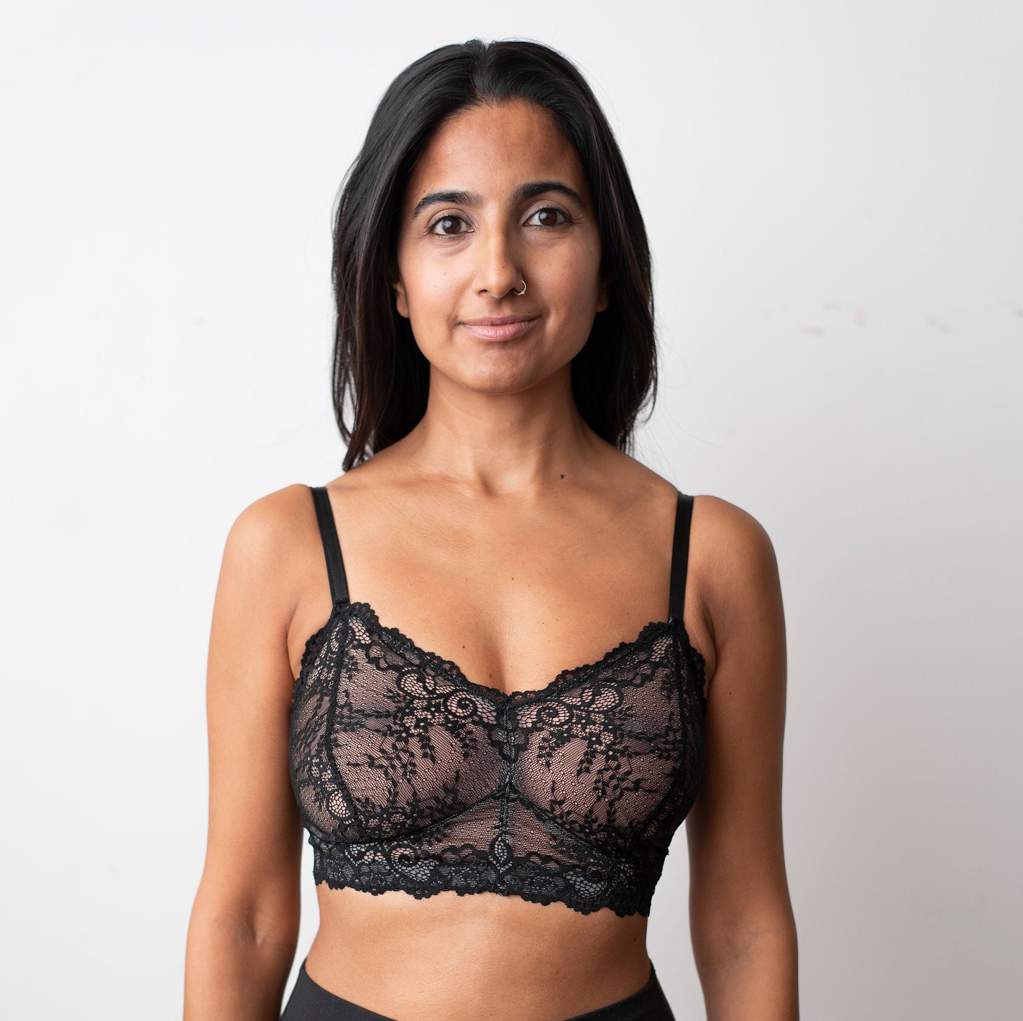 Strappy Lace Bralette Black : : Clothing, Shoes