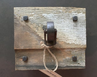 Reclaimed Barnwood Coat Towel Rack: Antique Caster Wheel Hook