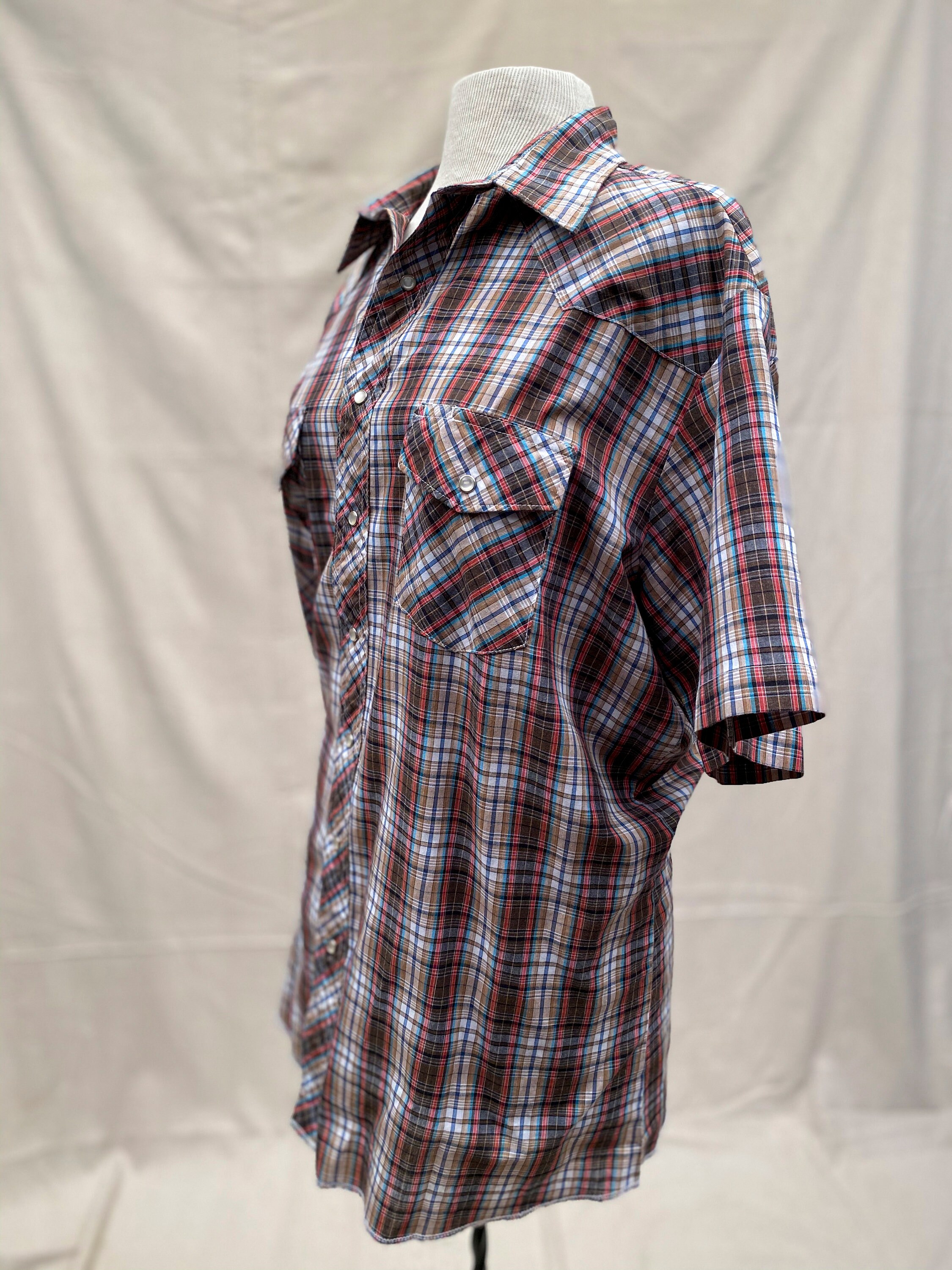 short sleeve wrangler pearl snap