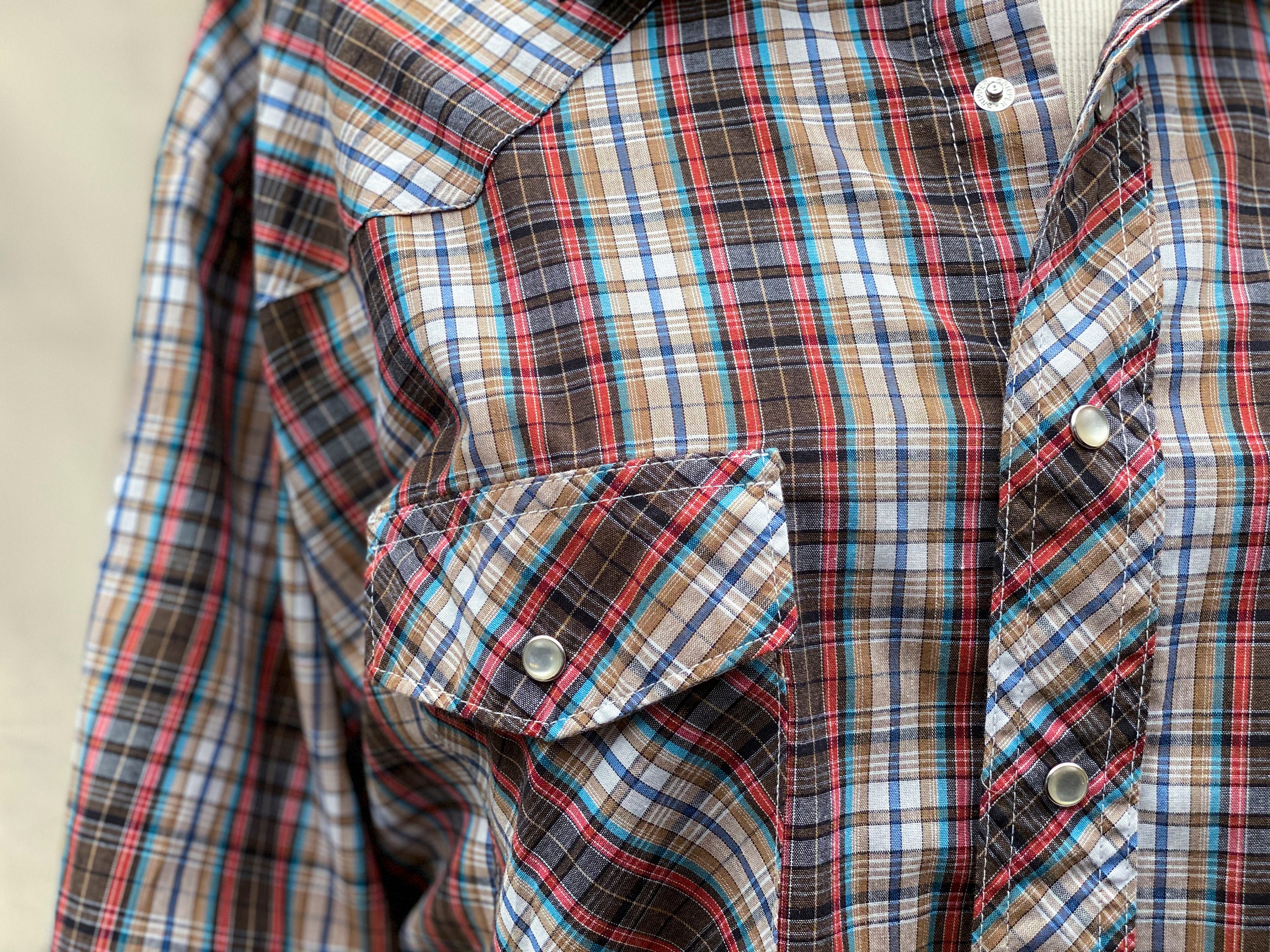 short sleeve wrangler pearl snap