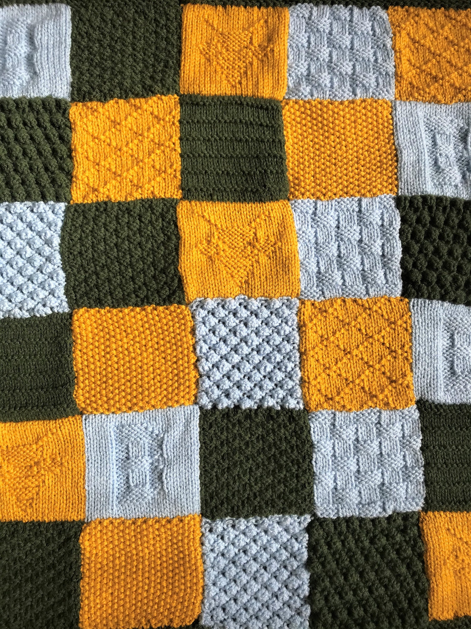 Bumble Bee Knitted Baby Blanket Pattern. Green/ Yellow/ Blue. Etsy
