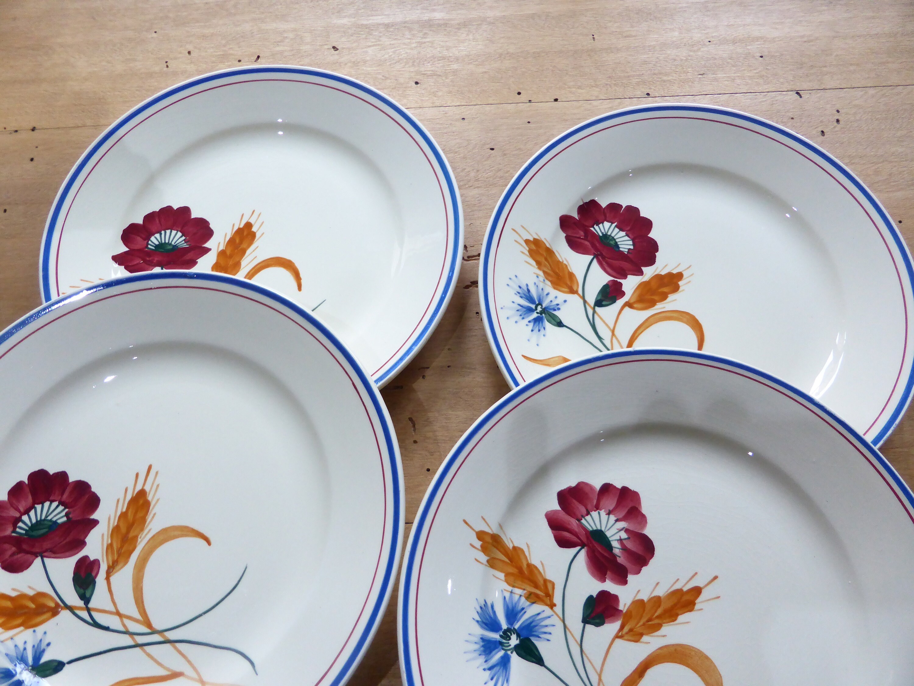 6 Assiettes Dessert Vintage de La Manufacture Francaise d'onnaing en Porcelaine