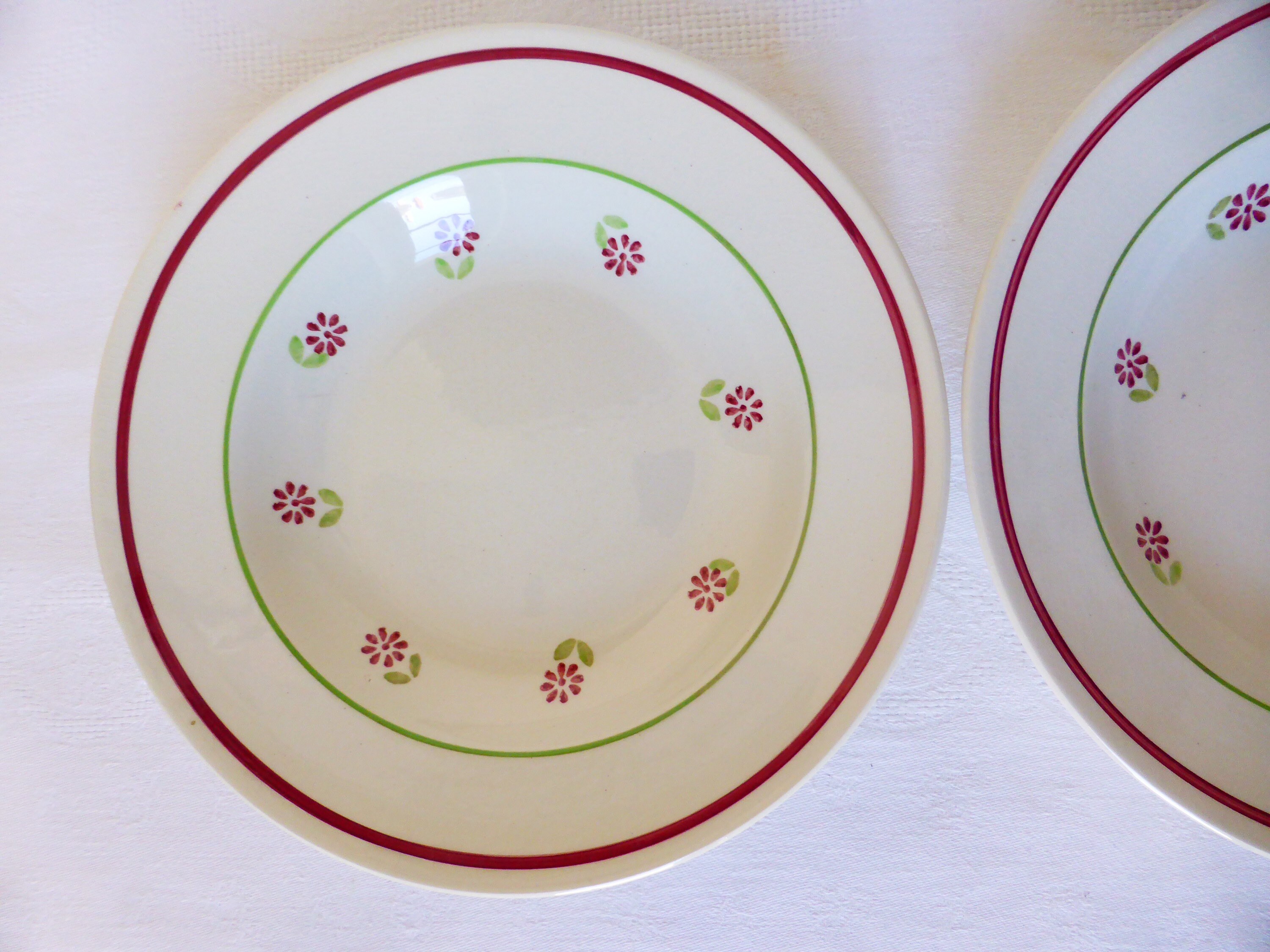 2 Assiettes Creuses Vintage de La Manufacture Gien Modèle Christian en Porcelaine