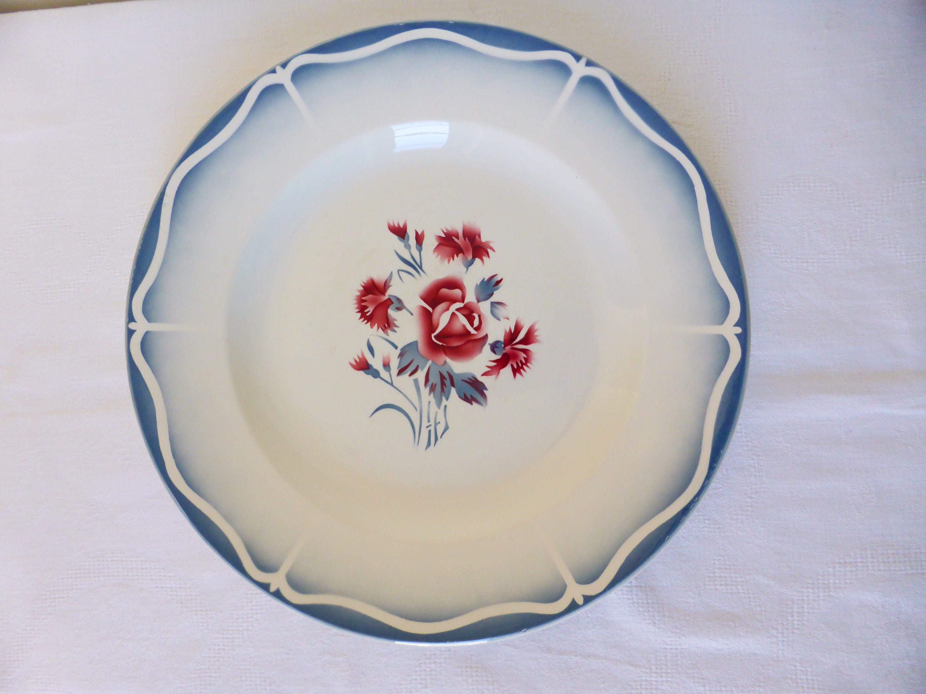 1 Plat Rond Vintage de Digoin Sarreguemines Modèle Nina Rosa en Porcelaine