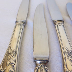 6 vintage dessert knives in hallmarked English silver metal image 9