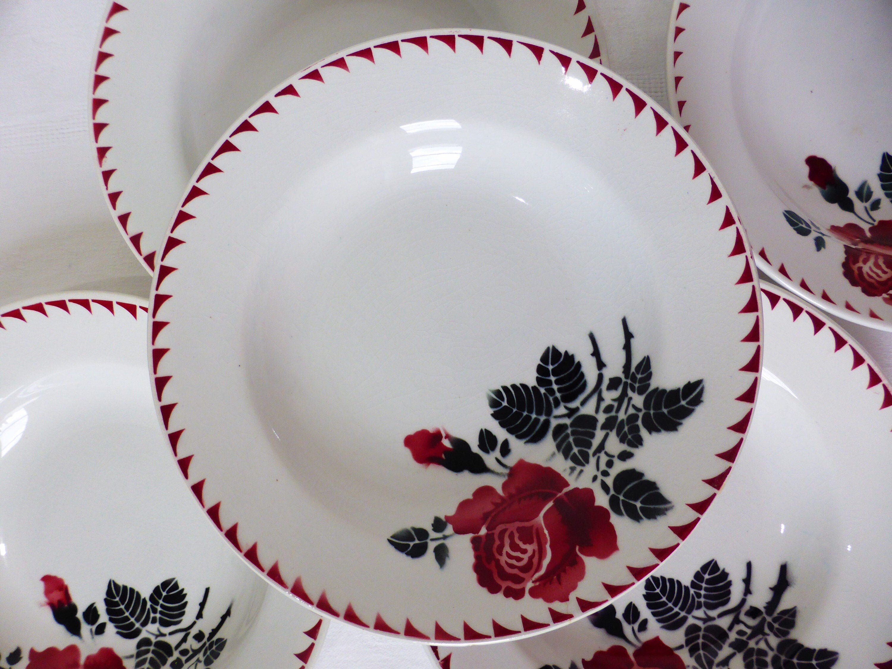 5 Assiettes Creuses Vintage de La Manufacture St Amand Modèle Café Mars en Porcelaine