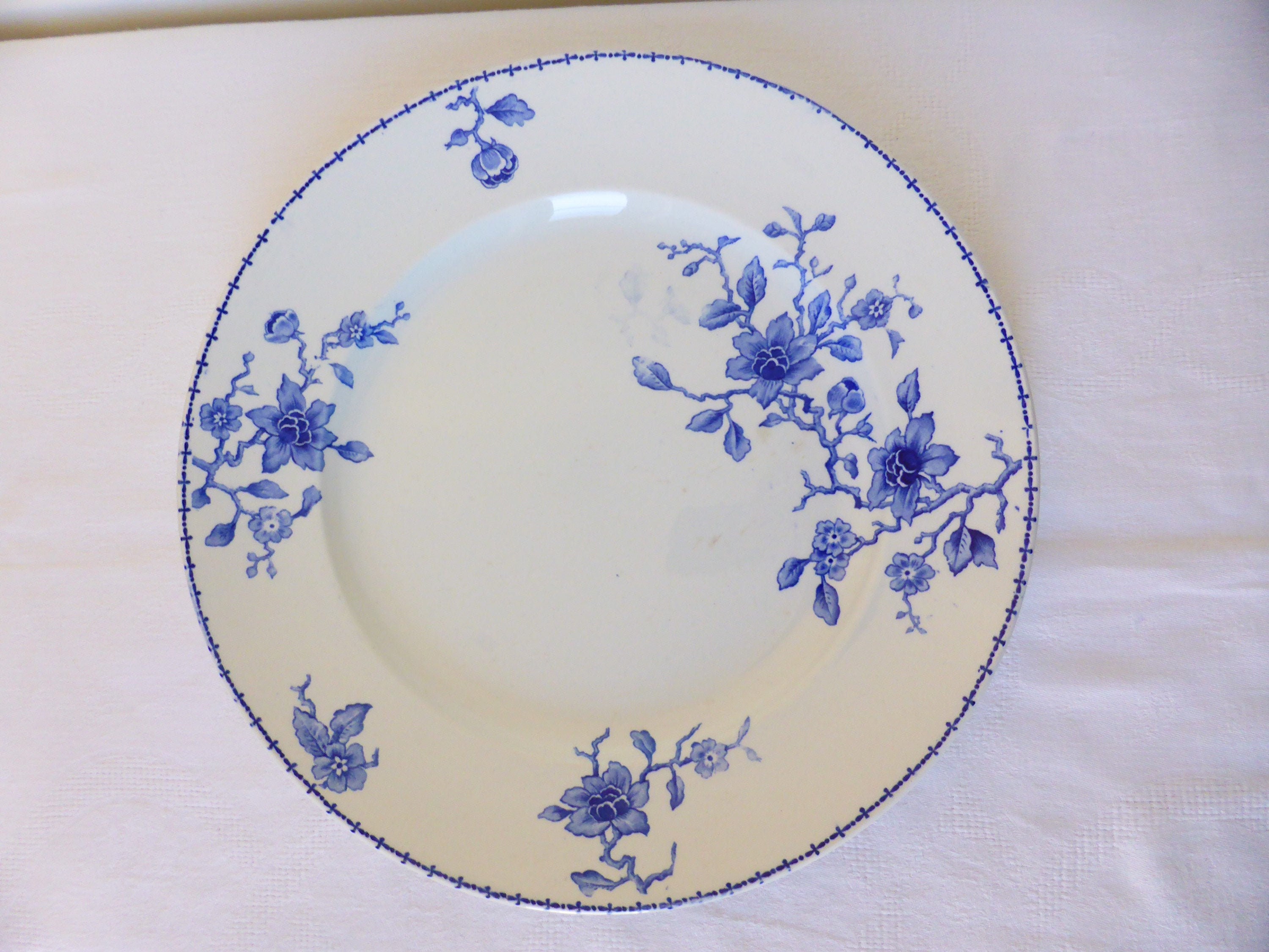 1 Plat de Service Rond Vintage K et G Luneville Modèle Hollandais en Porcelaine
