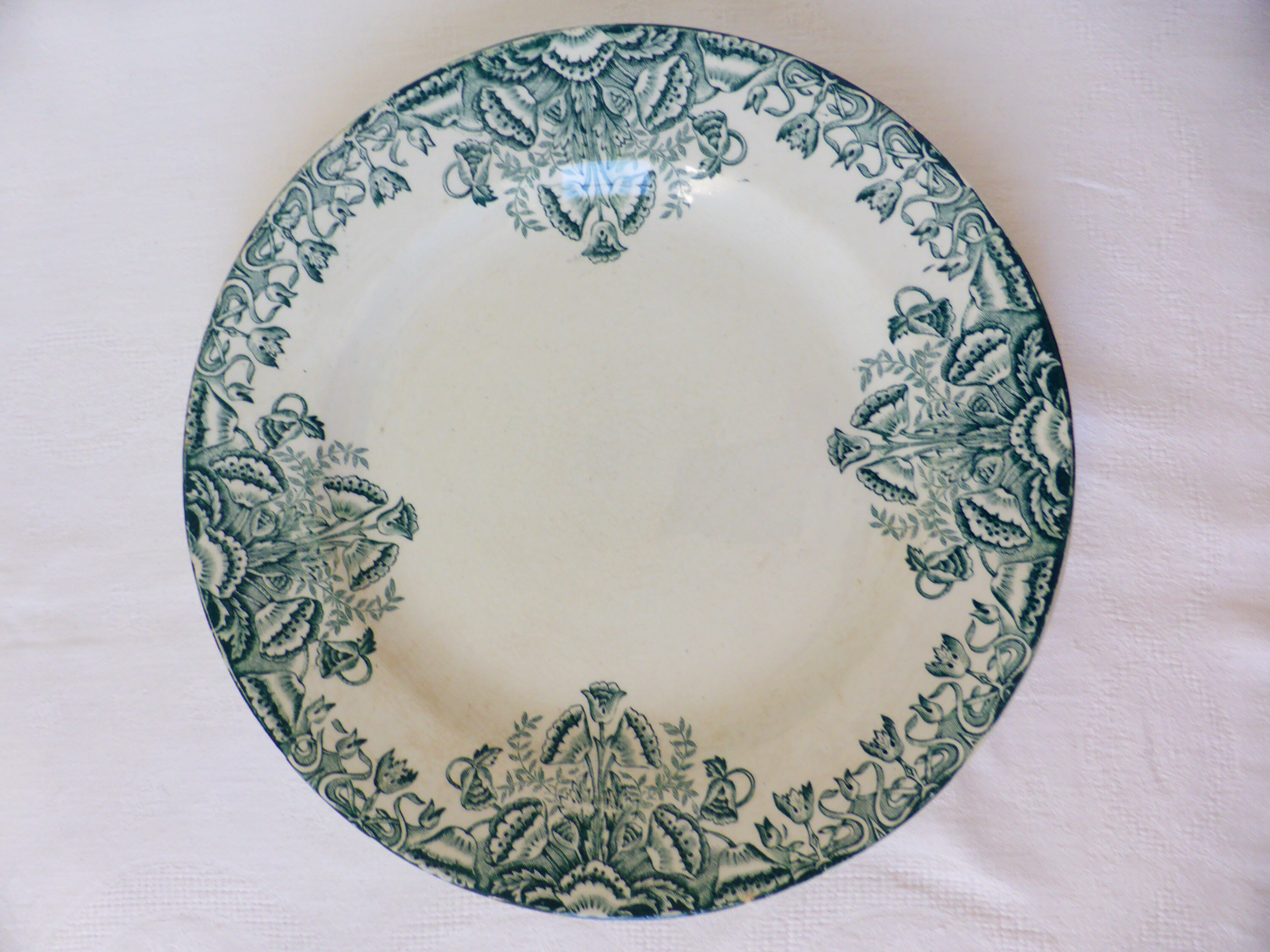 1 Plat Rond Vintage A.lebacqz et M.bouchart Motif Floral en Porcelaine