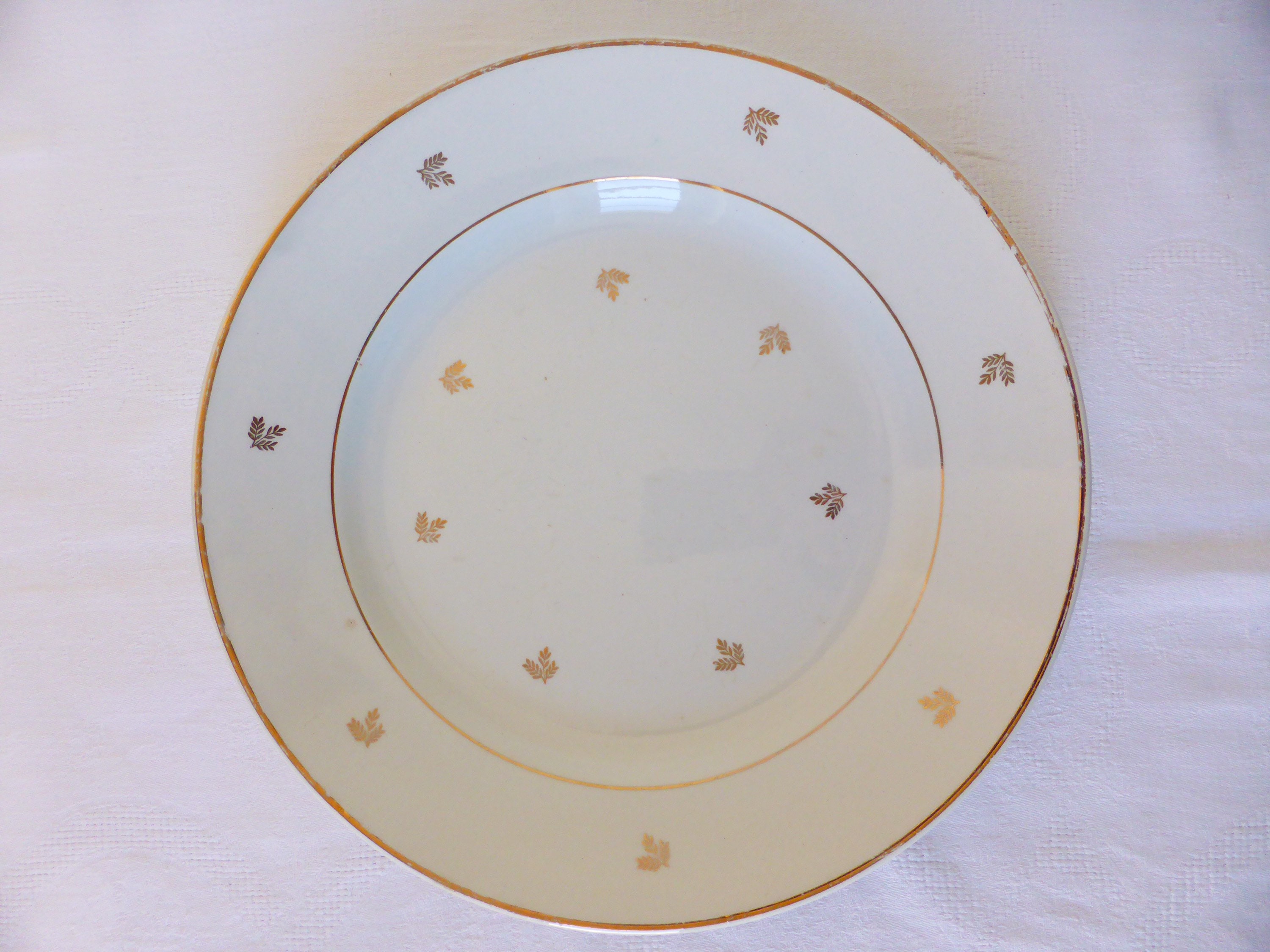 1 Plat de Service Rond Vintage Badonviller en Porcelaine