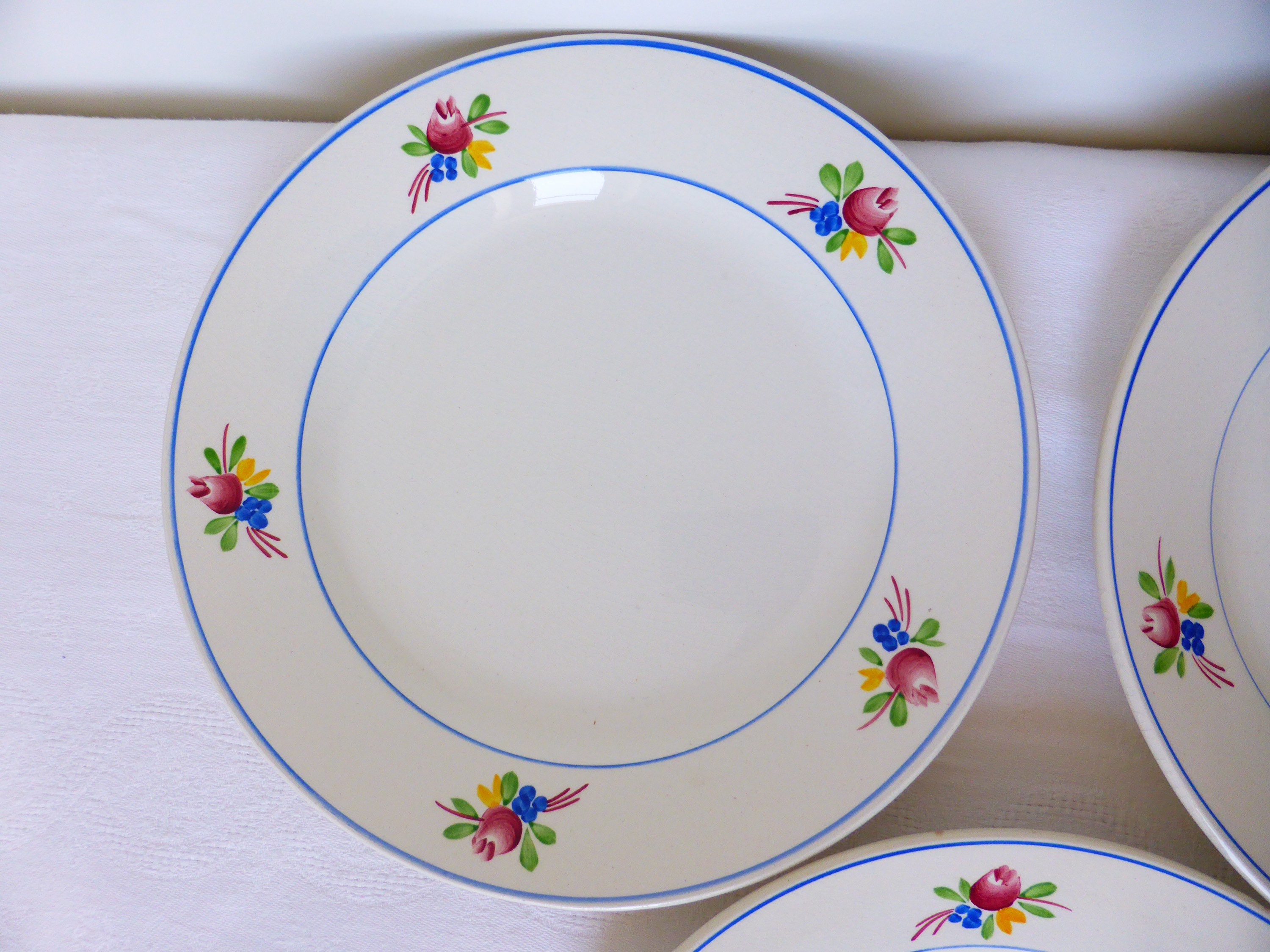 3 Assiettes Plates Vintage de La Manufacture Gien Modèle Nice en Porcelaine