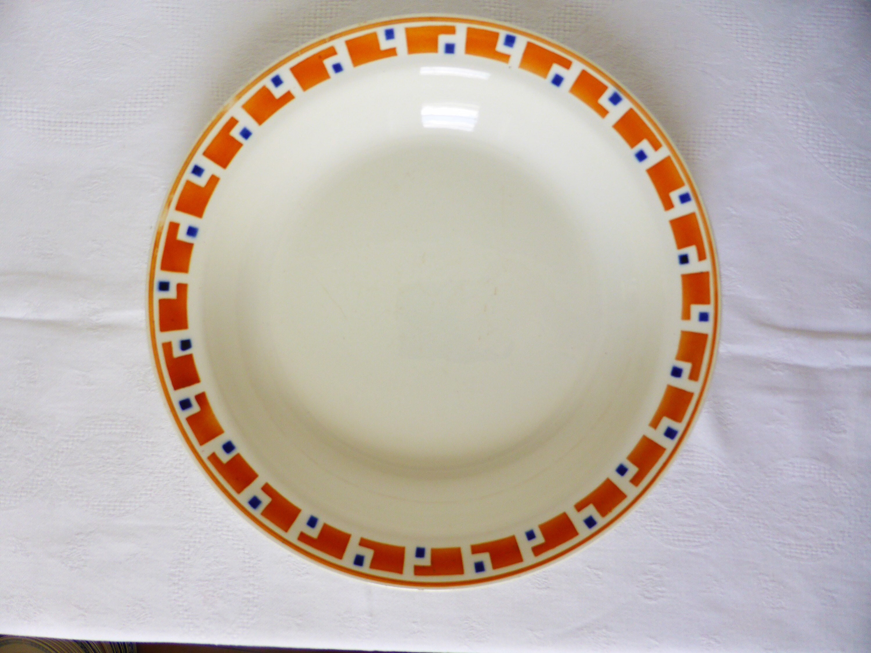 1 Plat de Service Rond Creux Vintage en Terre Fer Des Salins Modèle Lucette