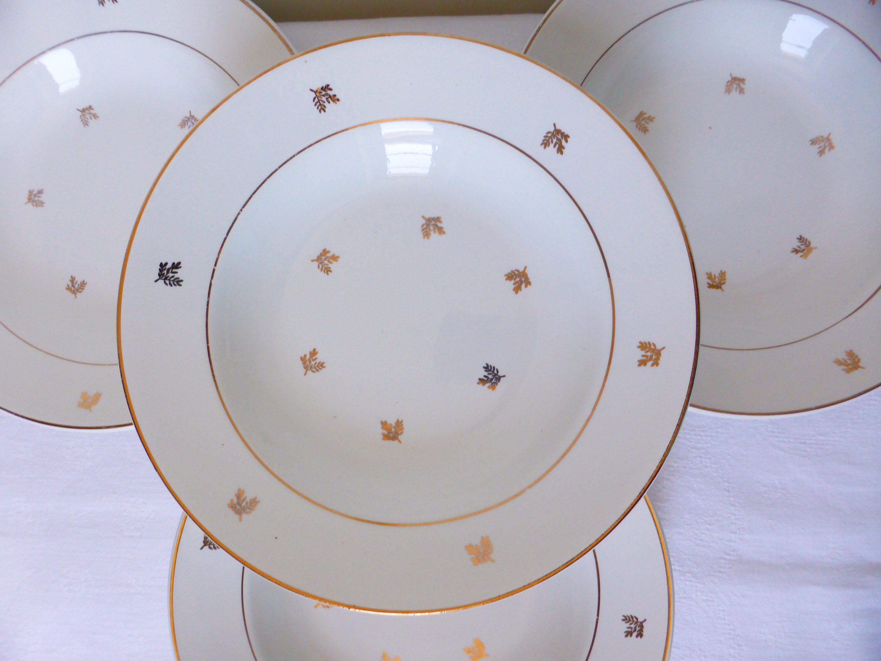 4 Assiettes Creuses Vintage en Porcelaine de Badonviller