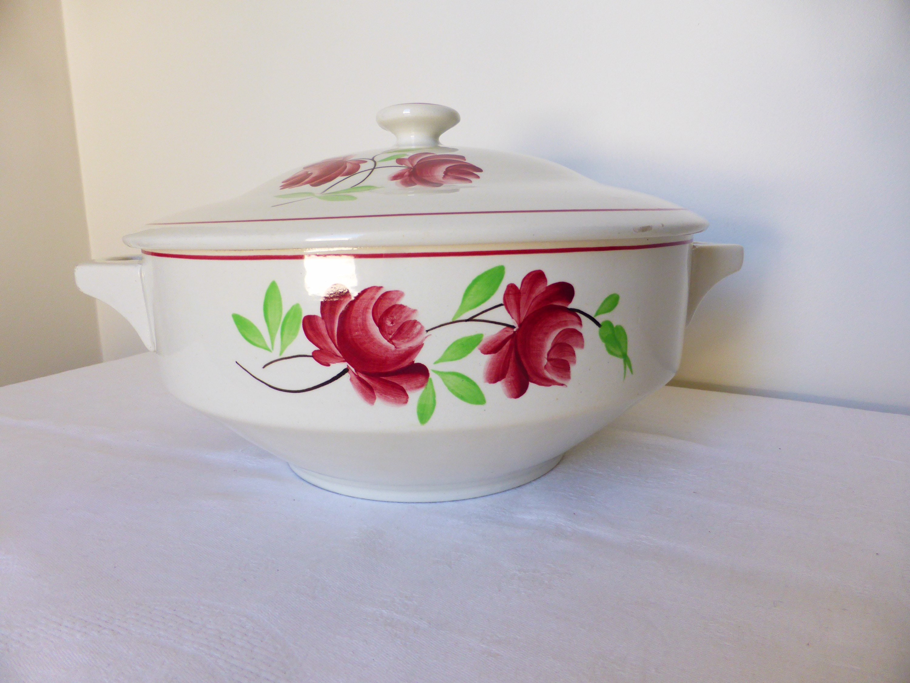 1 Soupière ou Légumier Vintage K et G Luneville Modèle Rose Mai en Porcelaine