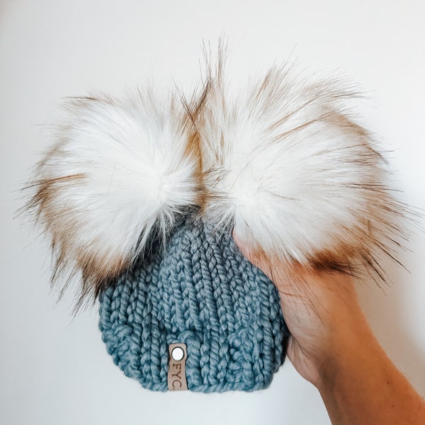 Bonnet Double Pom Pom | Mode d'hiver | Mode Féminine | Bébé tendance | Chapeau pour tout-petits + enfants | Idées cadeaux | Accessoire photo | *Commande personnalisée*