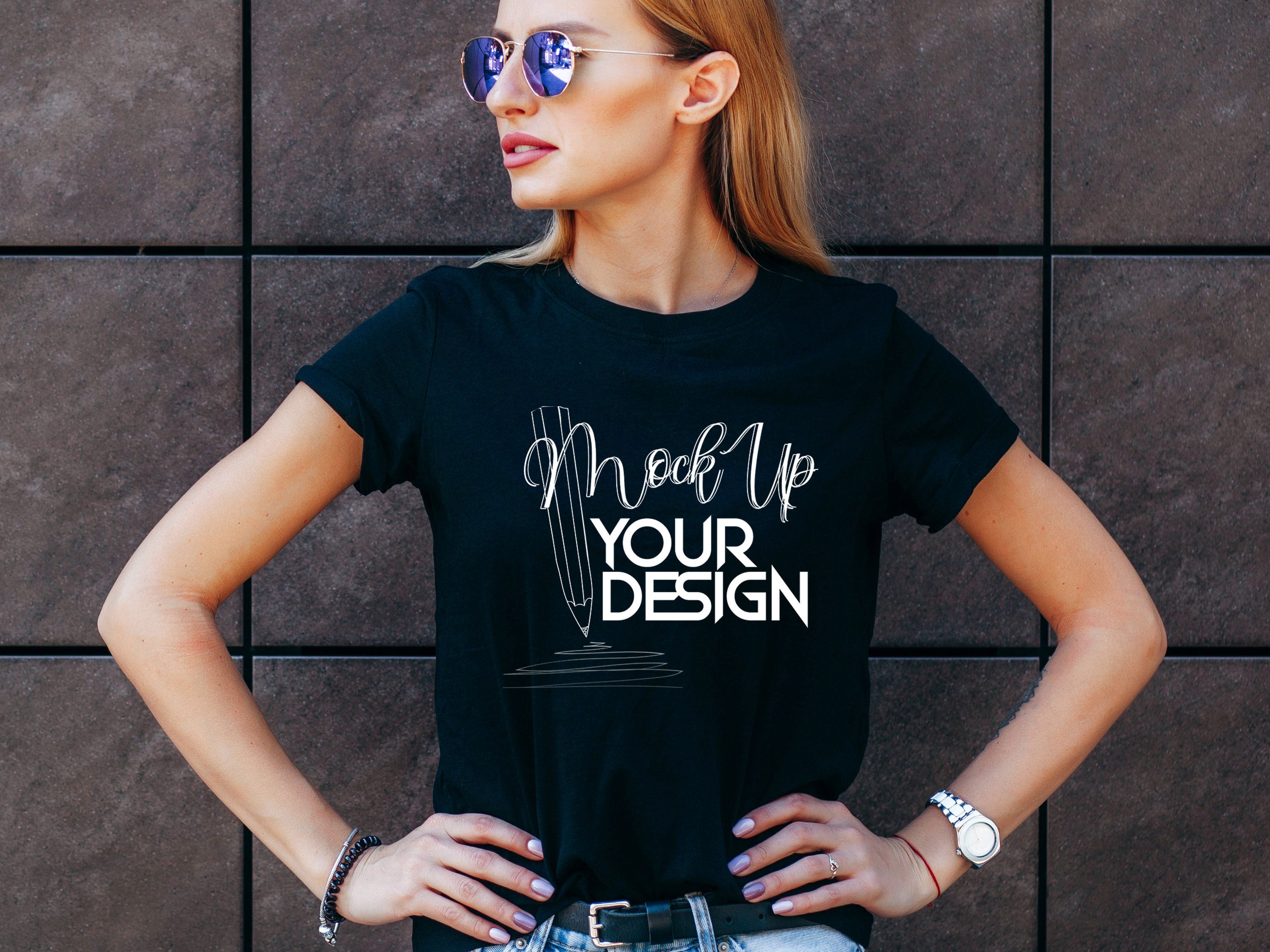 t shirt woman mockup