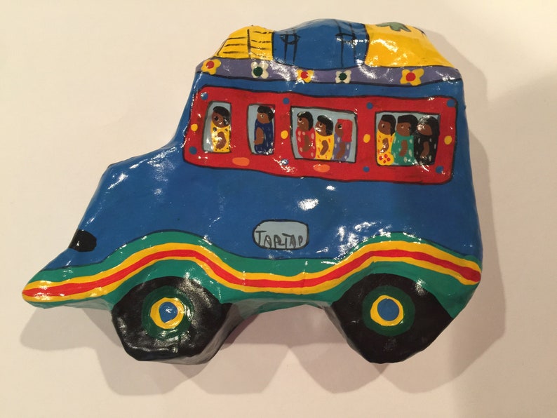 Papier Mach\u00e9 Bus
