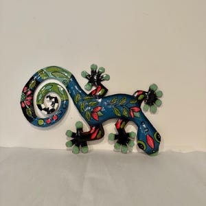 Haitian Painted Metal Wall Hanging Garden Gecko