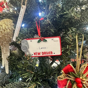 Gepersonaliseerd kerstornament nieuw rijbewijs, handgemaakt aangepast nieuw bestuurder kerstboomversiering