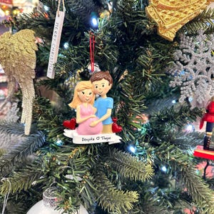 Personalised Baby Expecting Couple Ornament, Customised Couple Baby Expecting Baby Bump Ornament, Christmas Tree Decoration Ornament