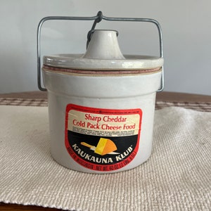 Kaukauna Klub Appetizer Crock / Small Farmhouse Stoneware Crock W/ Wire  Bale / Appetizer Sala Dessert Crock 