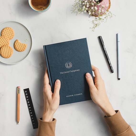 Sustainable Garden Journal: Recycled Paper Gardening Planner (German Edition)