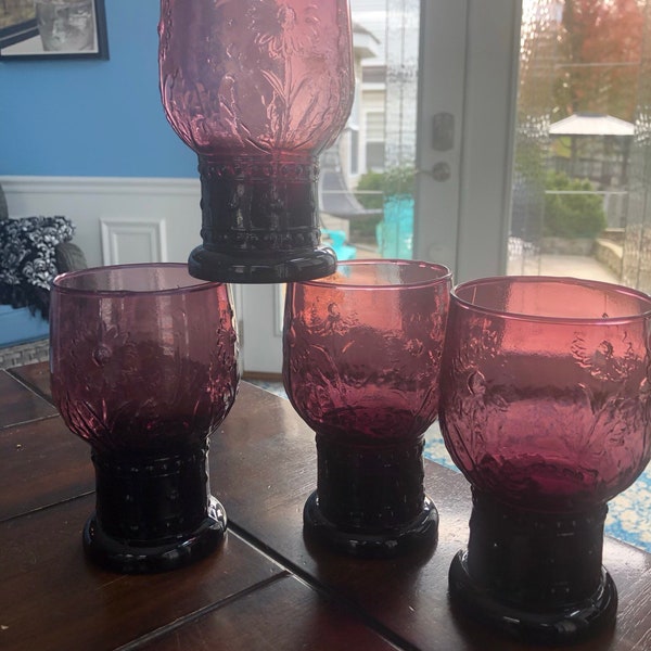 Set of Four (4) Amethyst Glass “Burlap” Pint Glasses