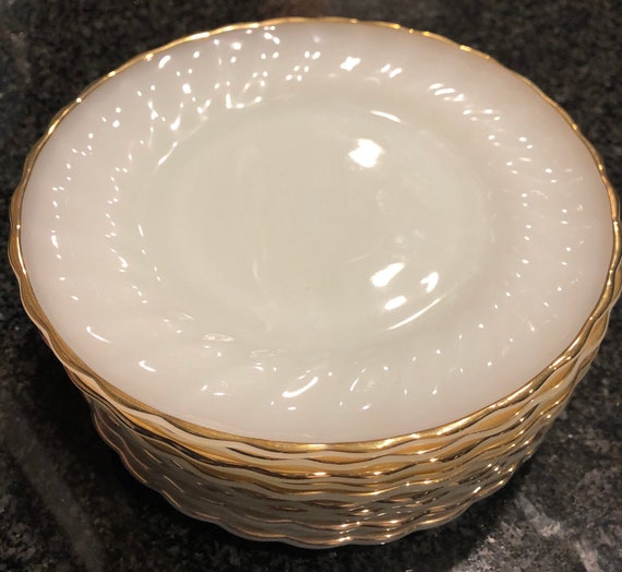 ファイヤーキング スワール ゴールドトリム サラダプレート 5枚 50's ファイヤーキング スワール ゴールドトリム サラダプレート 5枚 50's